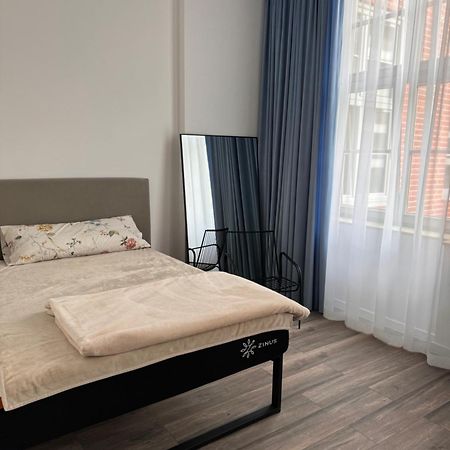 Apartament Blekitny Apartment Wroclaw Luaran gambar